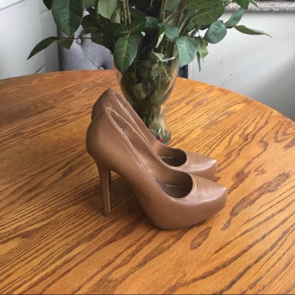 Women’s pump